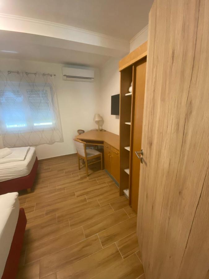 Aparthotel Liget Ueduelopark Fonyód Esterno foto